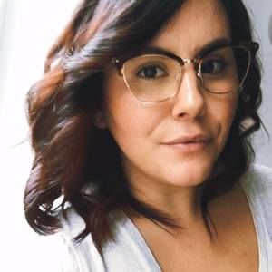 Meet your Posher, Jenn